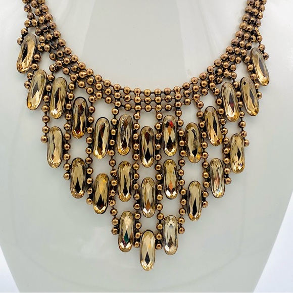 OTT Costume Gold Statement Necklace - Picture 8 of 10